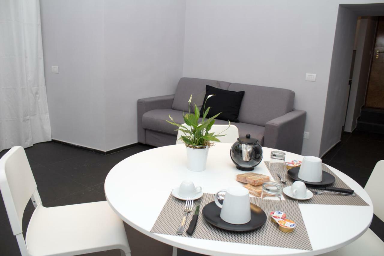 Residenza Spinelli Apartment Naples Luaran gambar