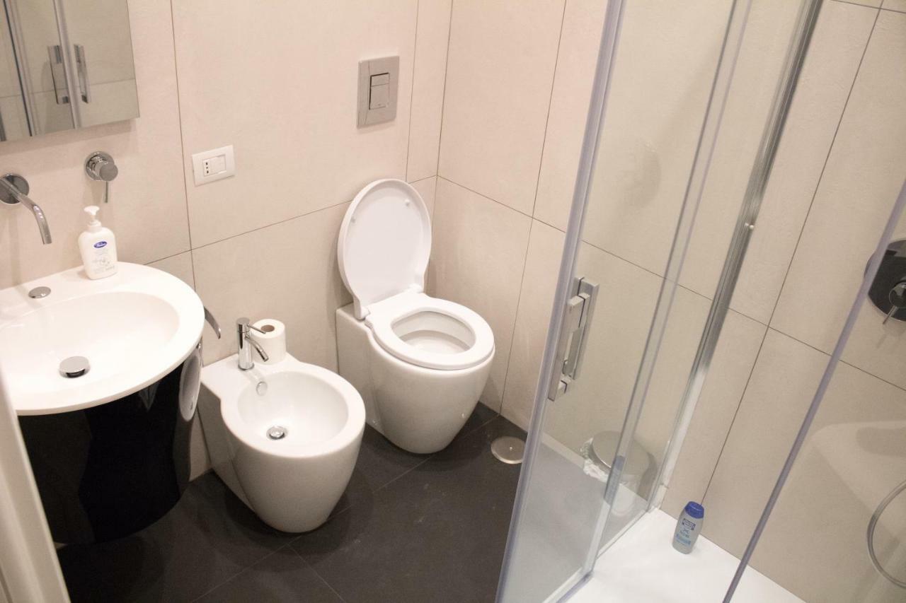 Residenza Spinelli Apartment Naples Luaran gambar